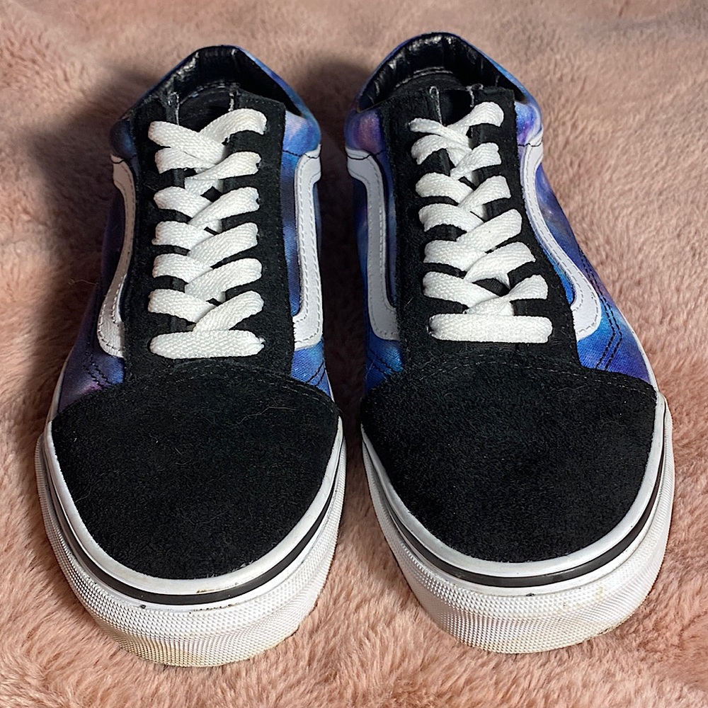 Beautiful galaxy old skool Vans! Gently used and in fantastic condition!